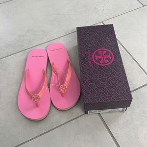 Tory Burch mini Minnie flip flops